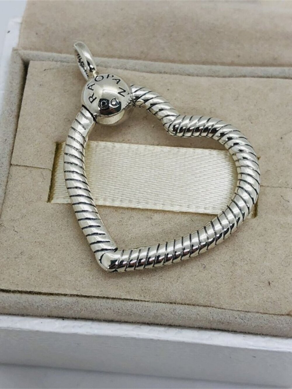 Authentic Pandora Disney The Little Mermaid Enchanted Shell Dangle Charm